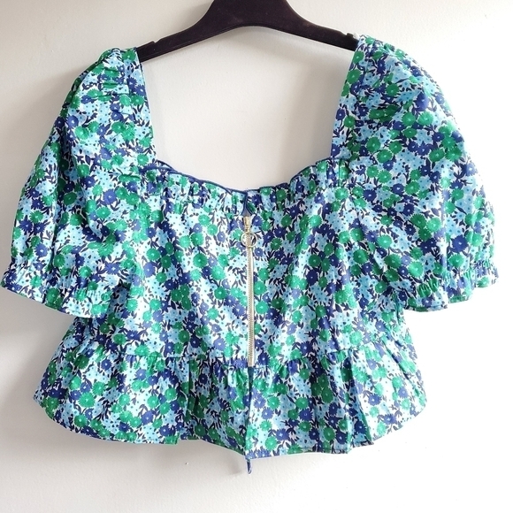 NWT Zara Ditsy Floral Puff Sleeve Cropped Blouse Top Size Medium - Picture 9 of 13